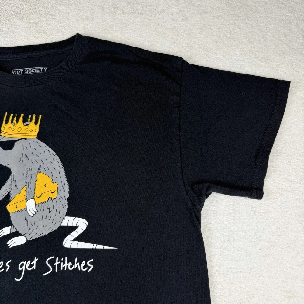 Riot Society Short Sleeve T-Shirt Men's Black Graphic Snitches Get Stitches Sz L
